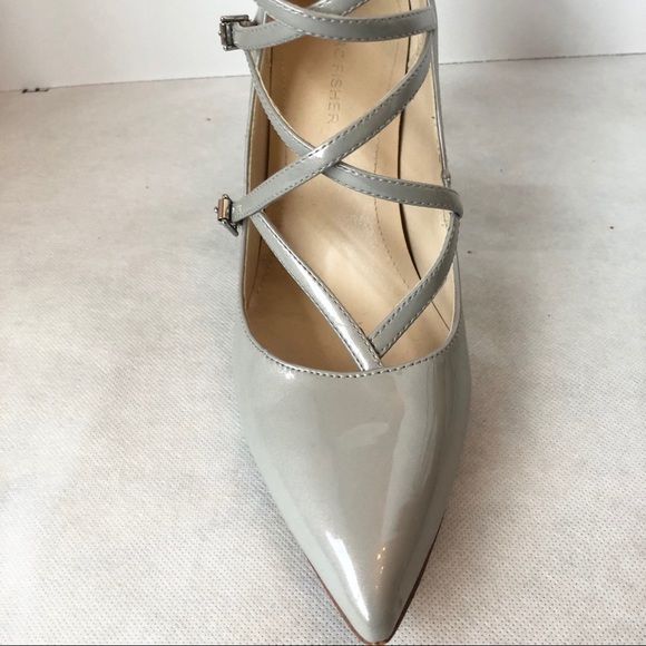 Marc Fisher light gray patent leather heels - Picture 7 of 8